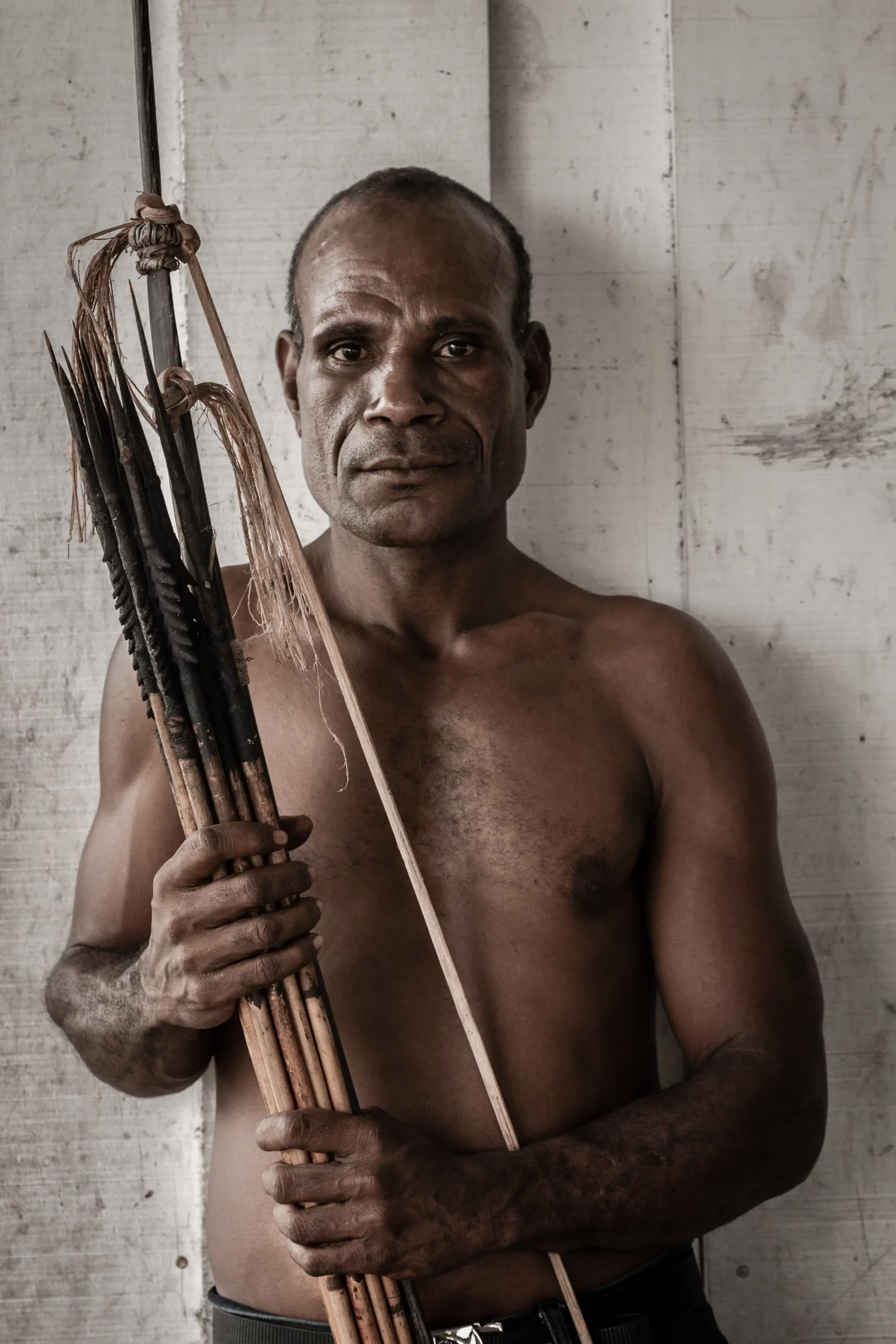 Local en Lago Bira Papua Indonesia