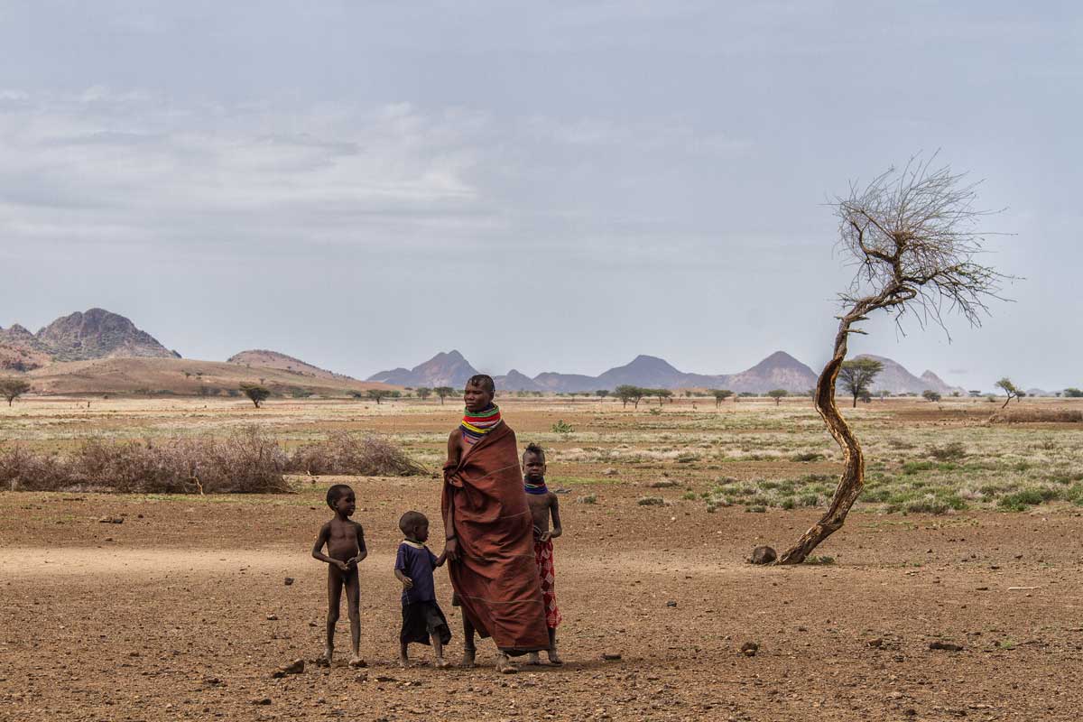 Familia nómada en Turkana