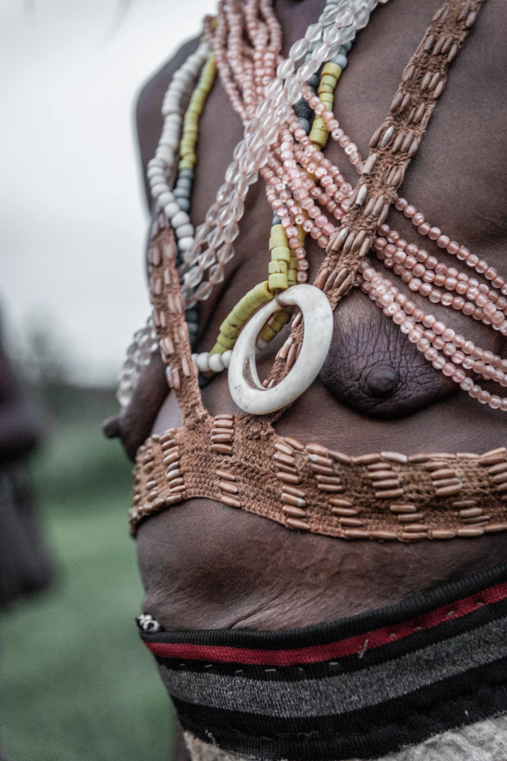 Tribu Baudi adornos Papua