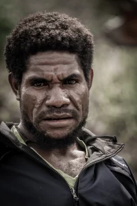 Augustus conductor barco Mamberamo Papua Indonesia