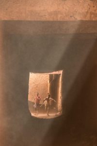 Niños en los Pueblos de Barro Marruecos