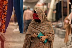 Mujer en Minab Iran