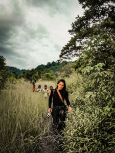 Selva Papua Indonesia sendero